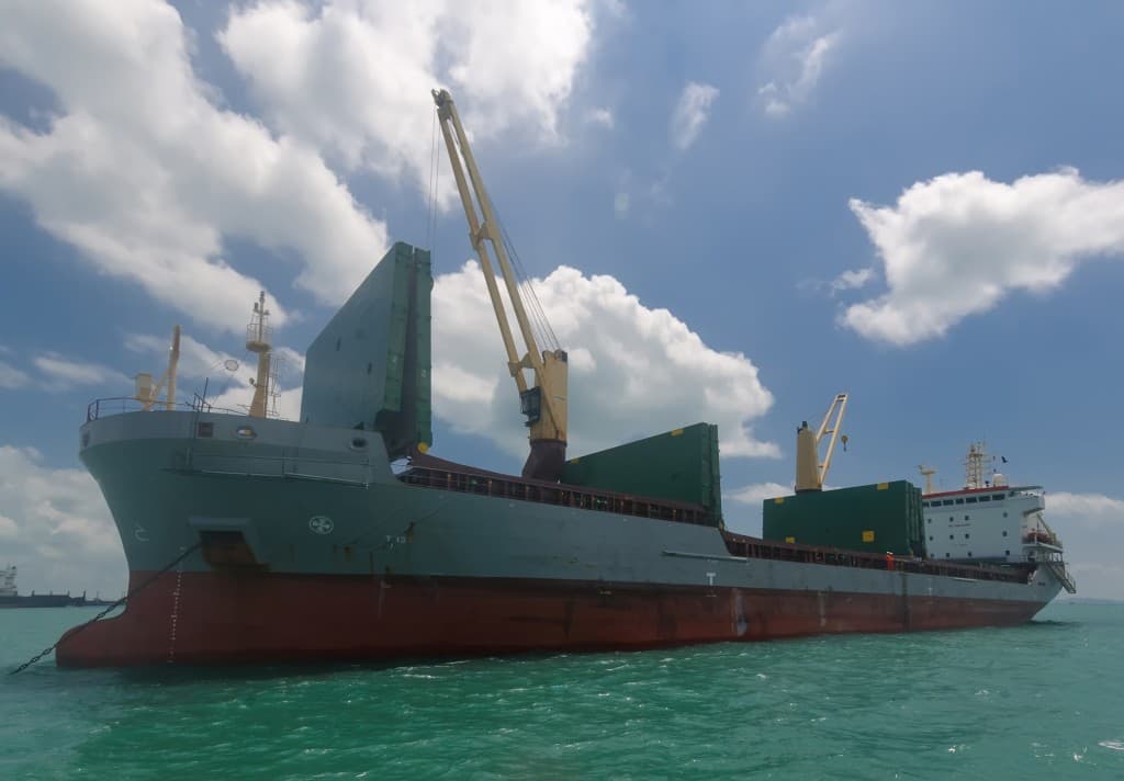 MV Tembaga Sea — PT. Amas Iscindo Utama